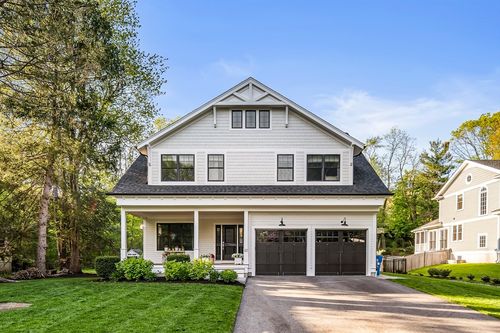 40 Carver Rd, Wellesley, MA, 02481-5304 | Card Image