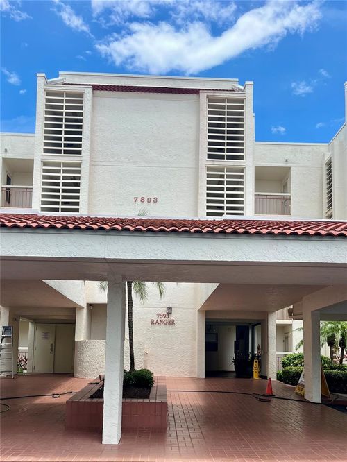 apt-304-7893 Sailboat Key Blvd S, SOUTH PASADENA, FL, 33707-6322 | Card Image
