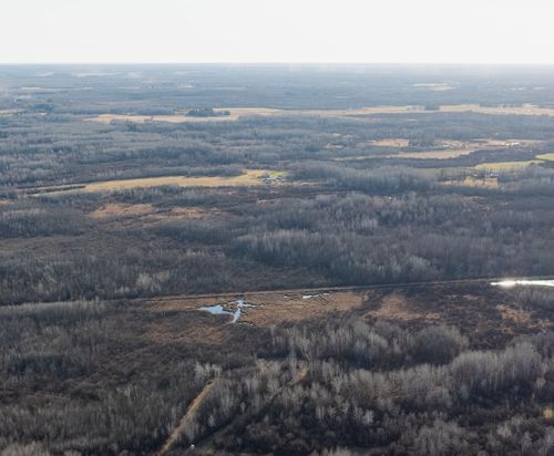 601X Brown Rd, Kettle River, MN, 55757 | Card Image