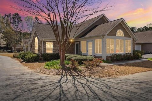 1855 Kolb Farm Cir Sw, Marietta, GA, 30008-8841 | Card Image