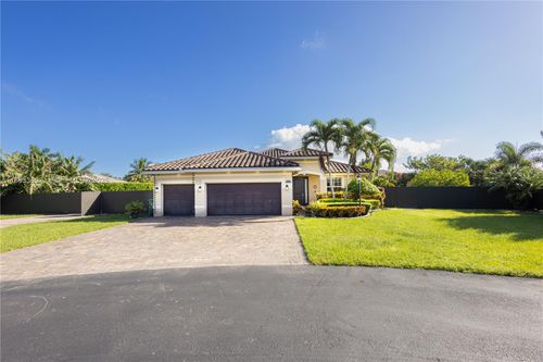0-2133 Nw 14th Pl, Homestead, FL, 33030 | Card Image