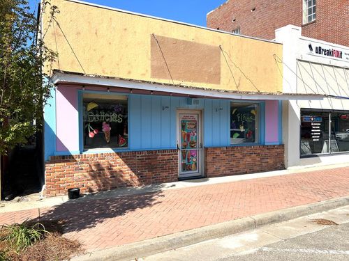 110 S Hutchinson Ave, Adel, GA, 31620-2646 | Card Image