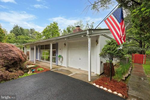 6320 Farmar Ln, FLOURTOWN, PA, 19031-1308 | Card Image