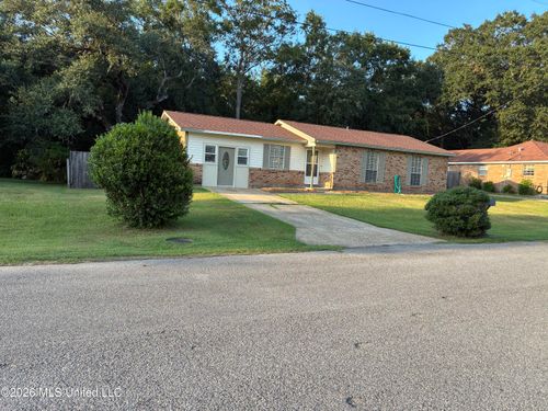 3201 Riverbend Road, Moss Point, MS, 39562 | Card Image