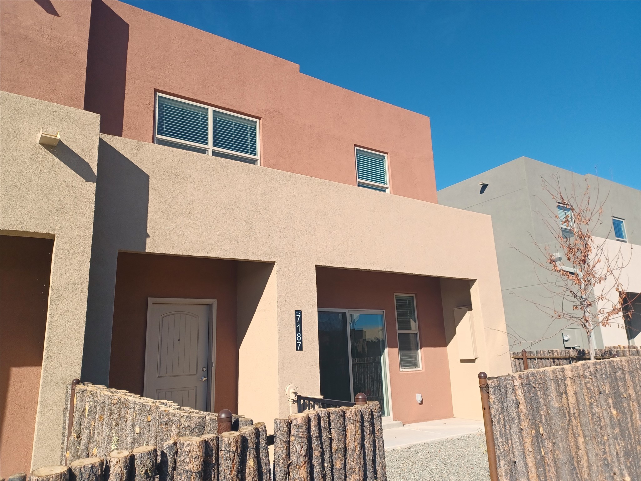 Plaza Central , Santa Fe, NM 87507