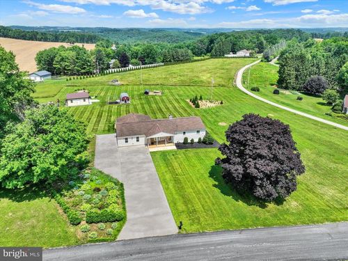 13174 Mont Rd, FELTON, PA, 17322-8630 | Card Image