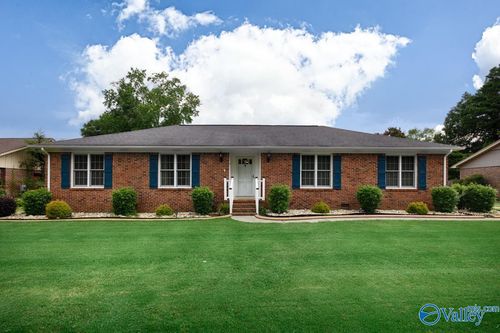 9408 Danese Ln Se, Huntsville, AL, 35803-1304 | Card Image
