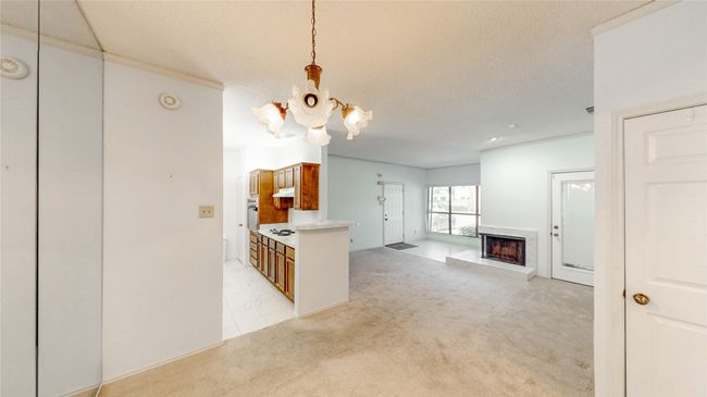 UNIT-502 - 2101 Count Fleet Dr, Condo with 2 bedrooms, 1 bathrooms and null parking in Arlington TX | Image 9