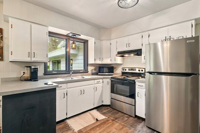 2877 Bessemer Rd, House other with 3 bedrooms, 2 bathrooms and null parking in Coloma MI | Image 16