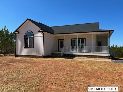 2 Stratford Rd, Concord, VA, 24538-3644 | Card Image