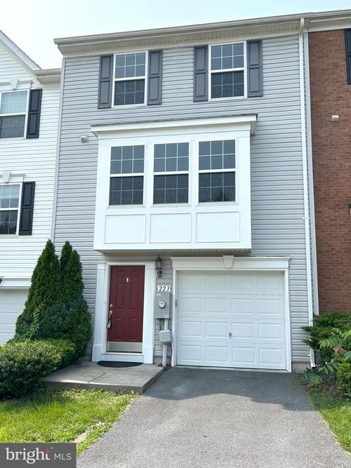 223 Monticello Sq, WINCHESTER, VA, 22602-6296 | Card Image