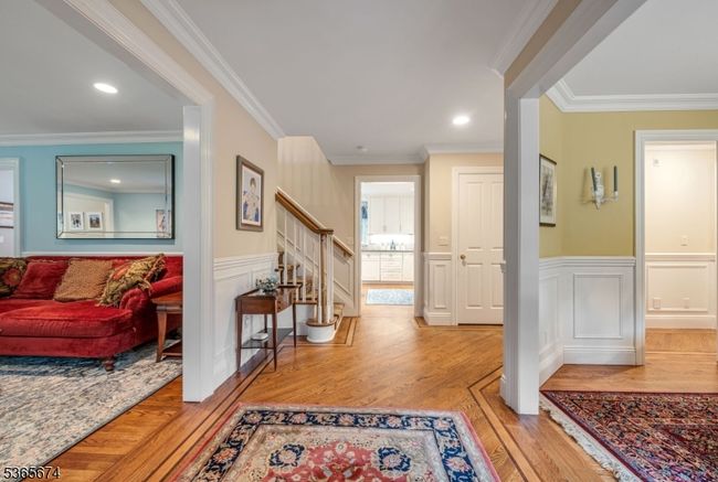 304 Briarwood Dr, House other with 3 bedrooms, 3 bathrooms and null parking in Wyckoff NJ | Image 6