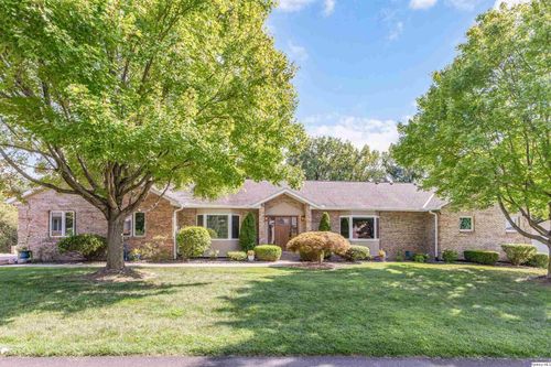 408 W Fairway Dr, Quincy, IL, 62305-8701 | Card Image