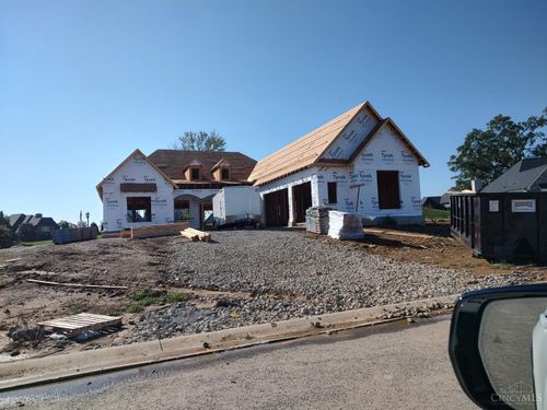 136 Coldstream Villa Dr, Anderson, OH, 45255-3510 | Card Image