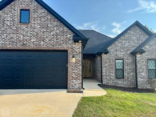 3202 Fairview Rd, Paragould, AR, 72450-8397 | Card Image