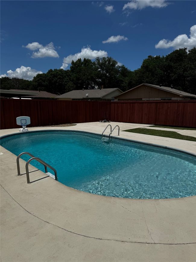 1029 Cross Bend Rd, House other with 4 bedrooms, 2 bathrooms and null parking in Plano TX | Image 25