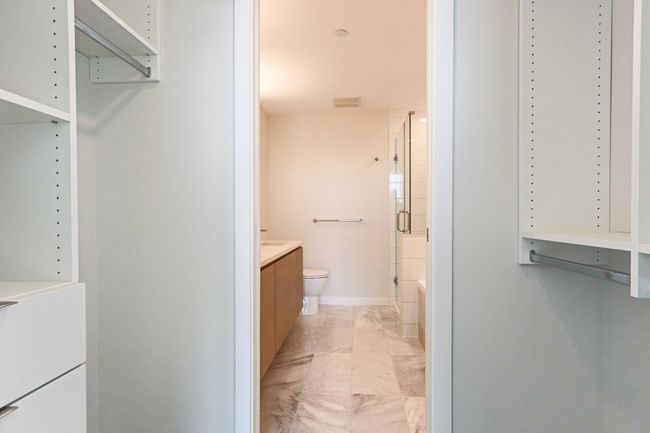 4901 - 2108 Gilmore Ave, Condo with 2 bedrooms, 2 bathrooms and 1 parking in Burnaby BC | Image 16