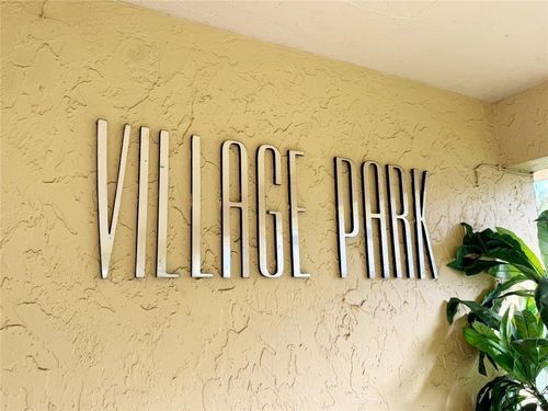 apt-327-5162 Ne 6th Ave, Oakland Park, FL, 33334-3368 | Card Image
