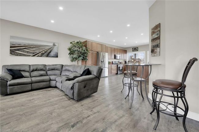 4 Humming Bird Lane, House other with 3 bedrooms, 2 bathrooms and 12 parking in Selkirk ON | Image 12