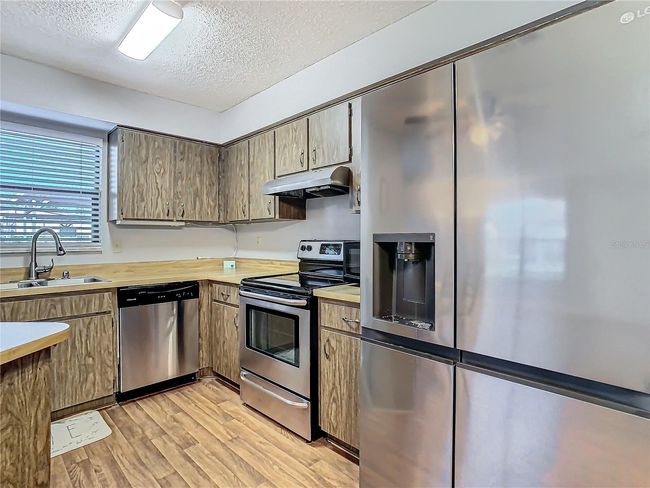 4531 - 4531 Blossom Blvd, Condo with 2 bedrooms, 2 bathrooms and null parking in ZEPHYRHILLS FL | Image 10