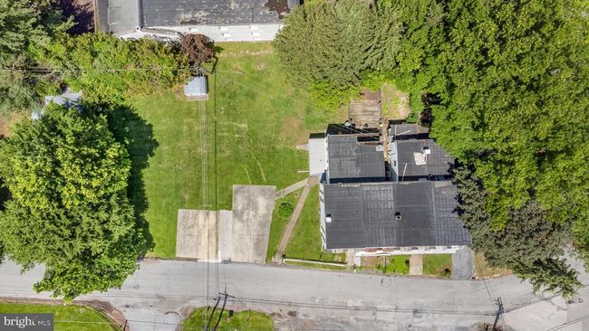 104 Miller Ln, Home with 3 bedrooms, 2 bathrooms and null parking in HARRISBURG PA | Image 30