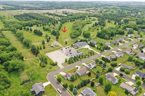 1004 Links Dr, POYNETTE, WI, 53955-8308 | Card Image