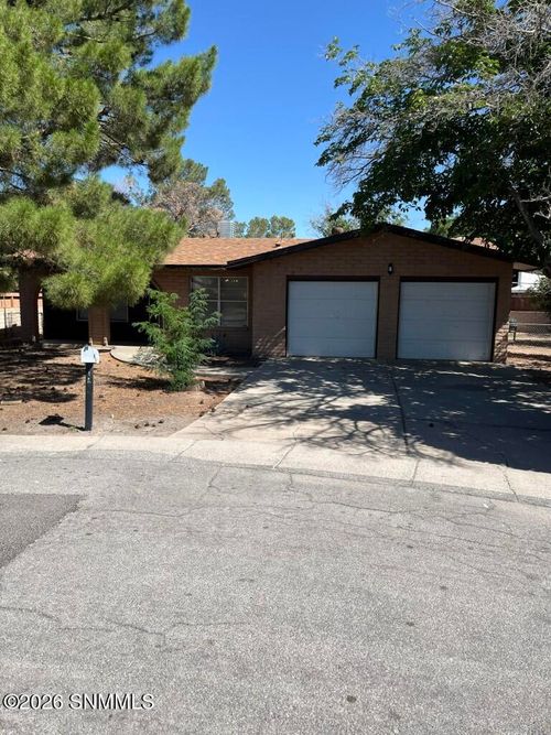 1820 Camelot Dr, Las Cruces, NM, 88005-1645 | Card Image