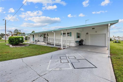 5352 Plant Street, ZEPHYRHILLS, FL, 33542 | Card Image