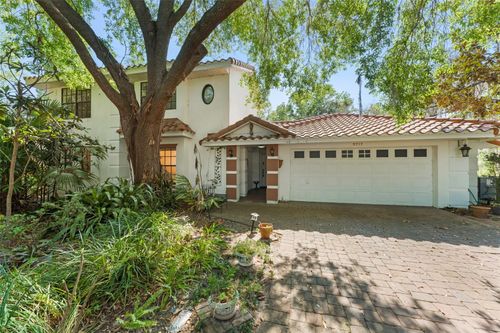 9717 Lake Douglas Place, Orlando, FL, 32817 | Card Image