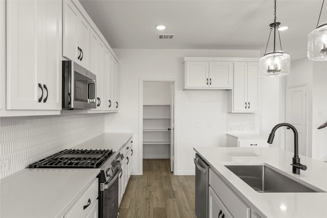 1602 Browder Rd, House other with 4 bedrooms, 3 bathrooms and null parking in Forney TX | Image 11