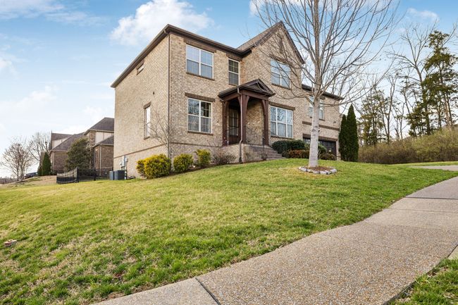 4249 Stone Hall Blvd, House other with 4 bedrooms, 3 bathrooms and 4 parking in Hermitage TN | Image 4