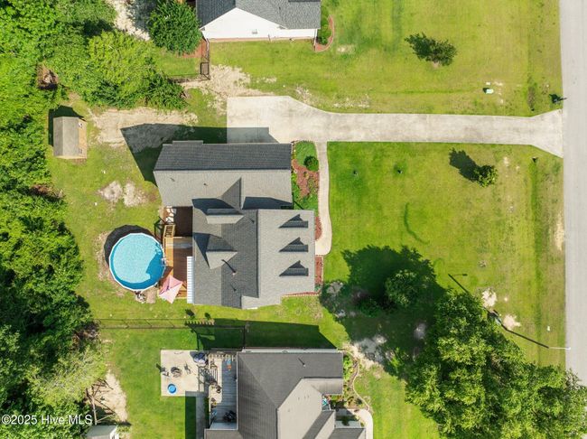 2639 Plumosa Dr, House other with 3 bedrooms, 3 bathrooms and 2 parking in Grimesland NC | Image 46