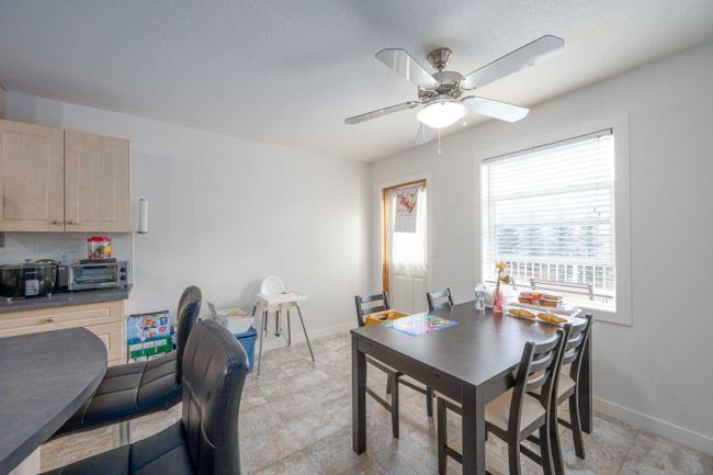 516 - 7038 16 Avenue Se, Home with 3 bedrooms, 2 bathrooms and 2 parking in Calgary AB | Image 9