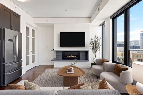 1609-1750 Wewatta St, Denver, CO, 80202-6693 | Card Image