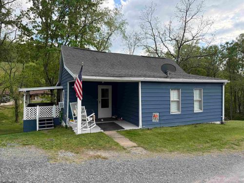 576 Reubens Run Rd, Fairmont, WV, 26554-5088 | Card Image
