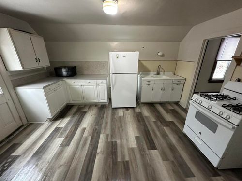 1509 N 8th St, Sheboygan, WI, 53081-2731 | Card Image