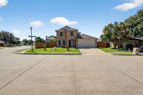 8412 Widgeon Way, Dallas, TX, 75249-2204 | Card Image