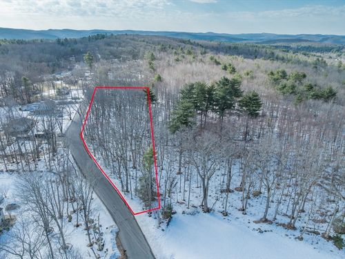 123 Peterson Rd, Palmer, MA, 01069-9809 | Card Image