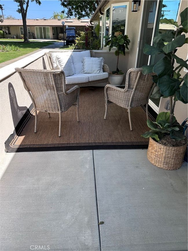 APT-201K - 13361 El Dorado Dr, Home with 2 bedrooms, 2 bathrooms and null parking in Seal Beach CA | Image 4