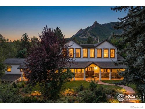 440 Christmas Tree Dr, Boulder, CO, 80302-7429 | Card Image