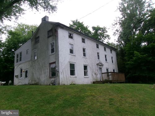 2441 Trevose Rd, FEASTERVILLE TREVOSE, PA, 19053-6526 | Card Image