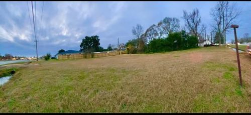 00 N Main St, Liberty, TX, 77575 | Card Image