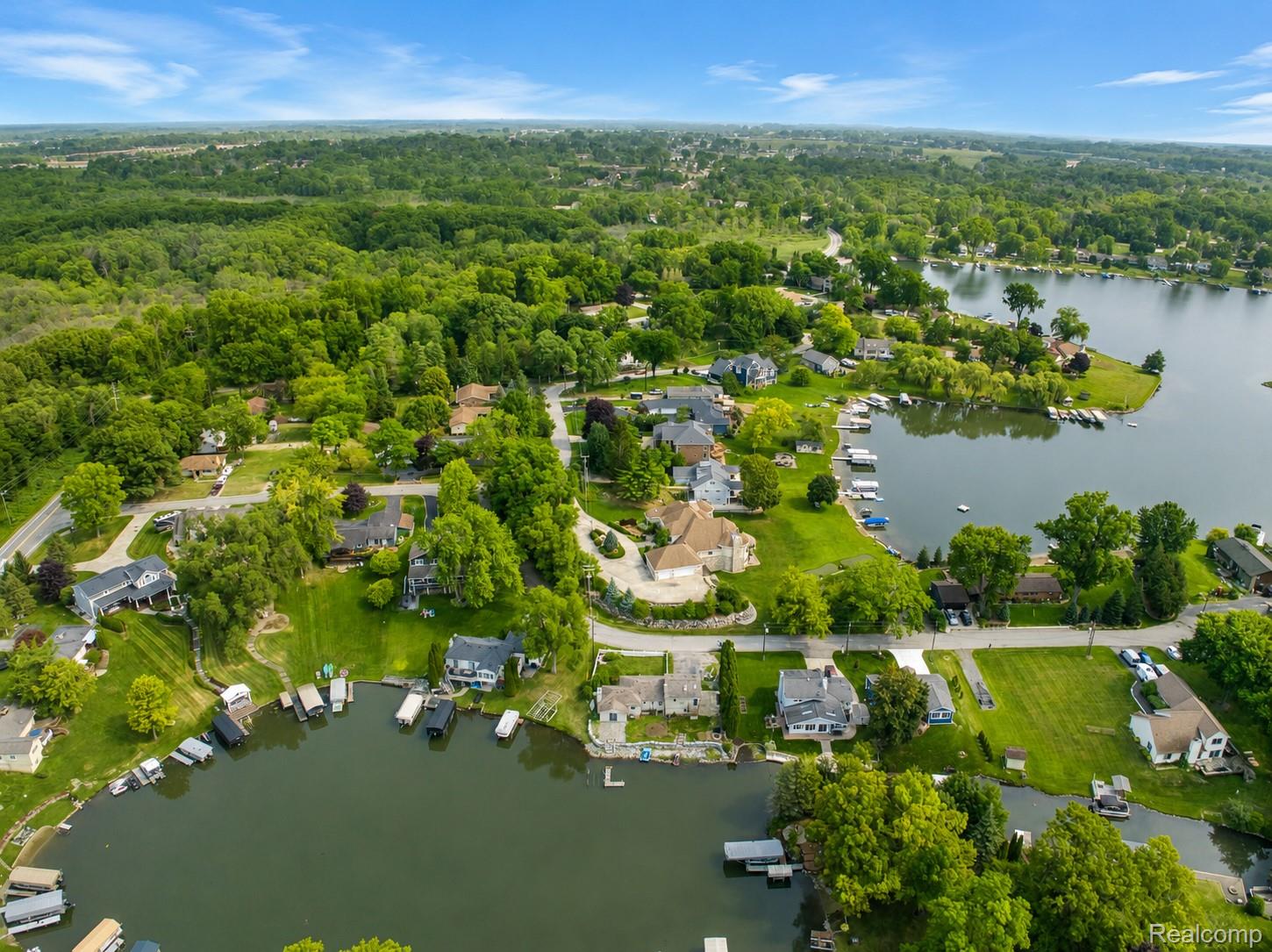 Residential Lease in White Lake Charter Township 2
