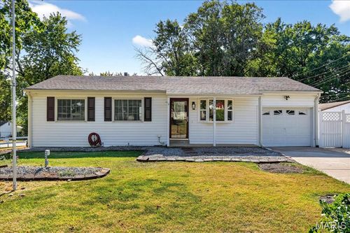 1748 Spring Forest Ln, Hazelwood, MO, 63042-1539 | Card Image