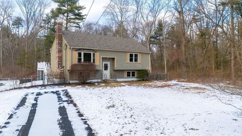 26 Barrows Ct, Norton, MA, 02766-3104 | Card Image