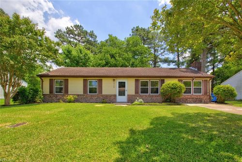 3116 Woodbaugh Dr, Chesapeake, VA, 23321-4927 | Card Image