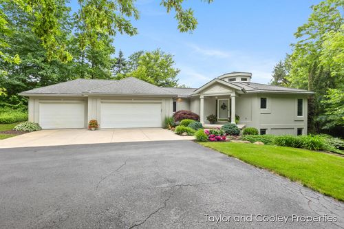 2929 16th Avenue, Hudsonville, MI, 49426 | Card Image