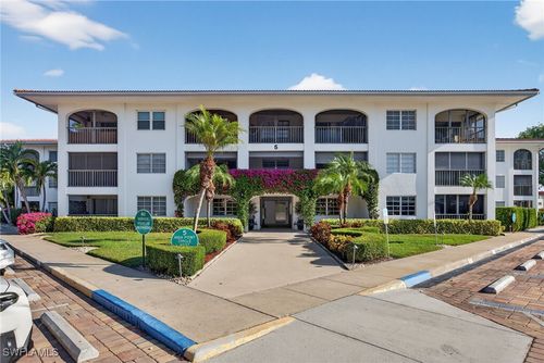 apt-303-5 High Point Cir W, NAPLES, FL, 34103-8348 | Card Image