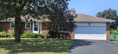 25 Louise Dr, Latham, NY, 12110-5617 | Card Image