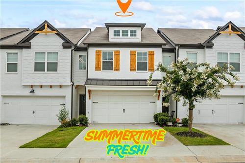 66 Garrison Dr, Winder, GA, 30680-7318 | Card Image